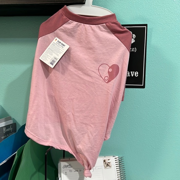 Pink dog tee with heart